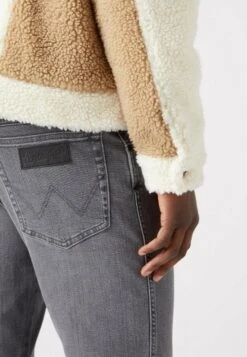 Wrangler Sherpa JacketGiacca InvernaleCornstalk Uomo Giacche WR122T033-O11 -Wrangler 02c24c54841b44b394799fc86b07379d