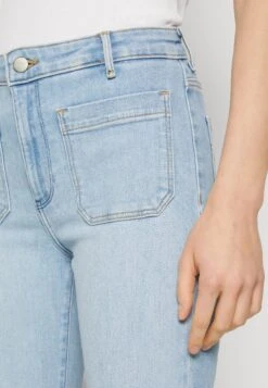 Wrangler Jeans A Zampa - Roadie -Wrangler 0a23c6c949474a4d9f4d1ae489fb3b29