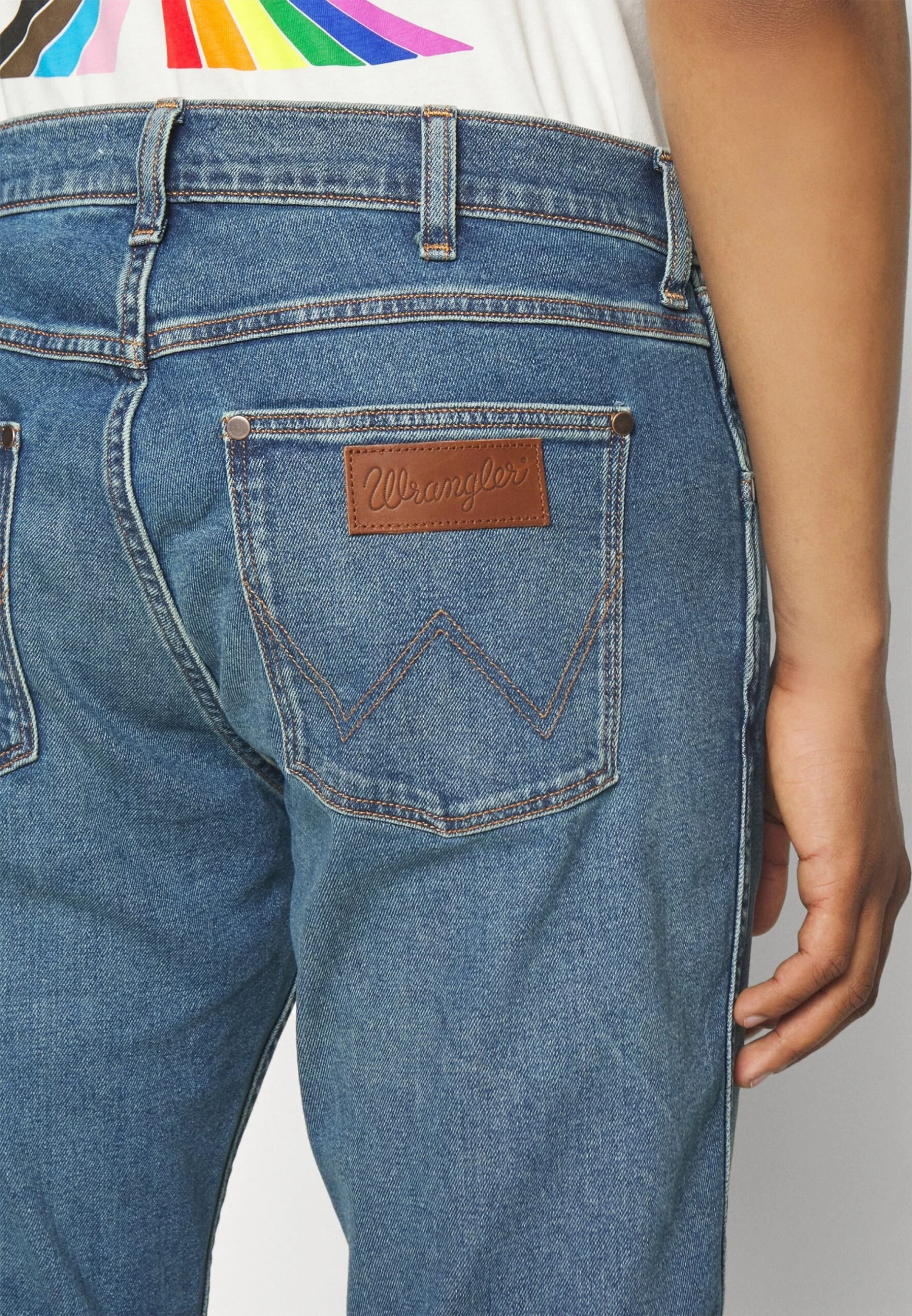 Wrangler Greensboro - Jeans A Sigaretta - Shaker 7 Wrangler Greensboro - Jeans A Sigaretta - Shaker - immagine 5