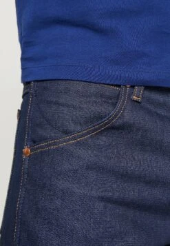 Wrangler Jeans A SigarettaDark Blue Uomo Jeans WR122G06W-K11 -Wrangler 0c80c3d5f6ae4886a2fda66fceaf1ba3
