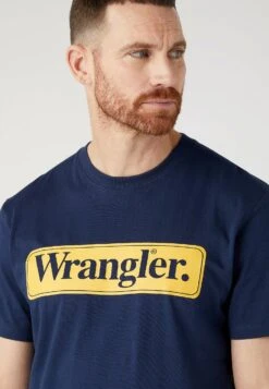 Wrangler T-Shirt Con StampaNavy Uomo T-shirt E Polo WR122O08I-K11 10 Wrangler T-Shirt Con StampaNavy Uomo T-shirt E Polo WR122O08I-K11 -Wrangler 0fef4043b5ea4b18bbfe3d0467d90acb