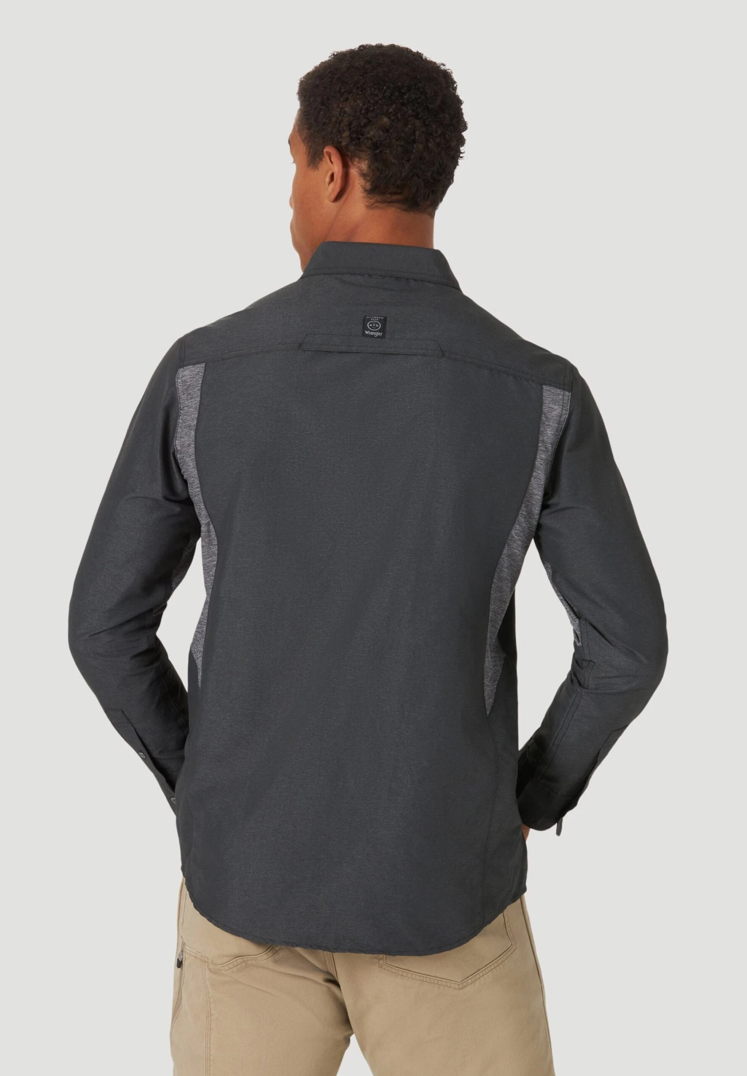 Wrangler All Terrain Gear Mixed Materials ShirtCamiciaBlack Uomo Camicie WR122D06G-Q11 4 Wrangler All Terrain Gear Mixed Materials ShirtCamiciaBlack Uomo Camicie WR122D06G-Q11 - immagine 2