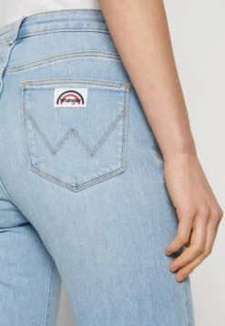 Wrangler Jeans A Zampa - Roadie -Wrangler 1f6404adc06a4316bddcfe845ce1fe84