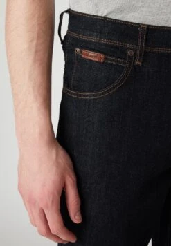 Wrangler Texas - Jeans Slim Fit - Dark Rinse -Wrangler 24d8140281cb42fc98a340bec8320127
