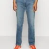 Wrangler Greensboro - Jeans A Sigaretta - Shaker -Wrangler 289cd96f11b7422ba229d1f4d6e059c5