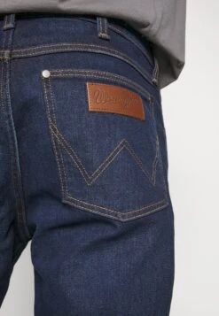 Wrangler LarstonJeans Slim FitLanded Uomo Jeans WR122G03I-K41 -Wrangler 29162317c3b147d6b22fbef19f0f4d82