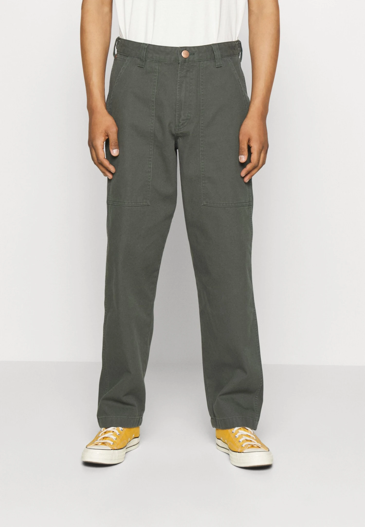 Wrangler Casey PantsPantaloniDarkest Spruce Uomo Pantaloni WR122E03B-M11 3 Wrangler Casey PantsPantaloniDarkest Spruce Uomo Pantaloni WR122E03B-M11