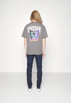 Wrangler LarstonJeans Slim FitLanded Uomo Jeans WR122G03I-K41 -Wrangler 626c353bbc524b909c2495abb2d512e5