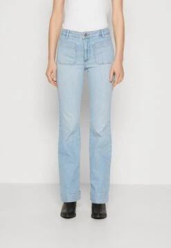 Wrangler Jeans A Zampa - Roadie