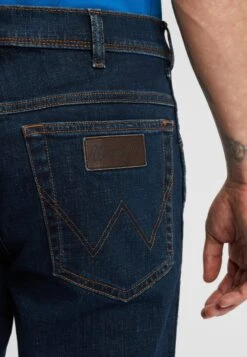 Wrangler TexasJeans Slim FitDark Blue Uomo Jeans WR122G07O-K13 -Wrangler 7c145eaa18fa42148d94f89a13cbe114
