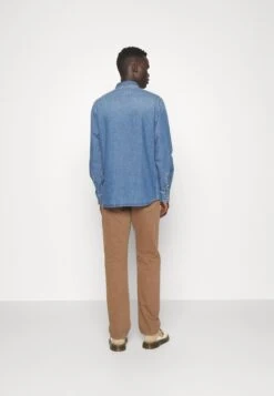 Wrangler Western CamiciaIcon Mid Stone Uomo Camicie WR122D0AH-K11 10 Wrangler Western CamiciaIcon Mid Stone Uomo Camicie WR122D0AH-K11 -Wrangler 8bdcfa6ab6e64a42a820fa4ae89cf2bf