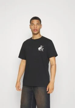 Wrangler Branded TeeT-Shirt Con StampaBlack Uomo T-shirt E Polo WR122O07G-Q12 10 Wrangler Branded TeeT-Shirt Con StampaBlack Uomo T-shirt E Polo WR122O07G-Q12 -Wrangler 8cfcd173c0a44a7c9b0ba41253d0b5fc