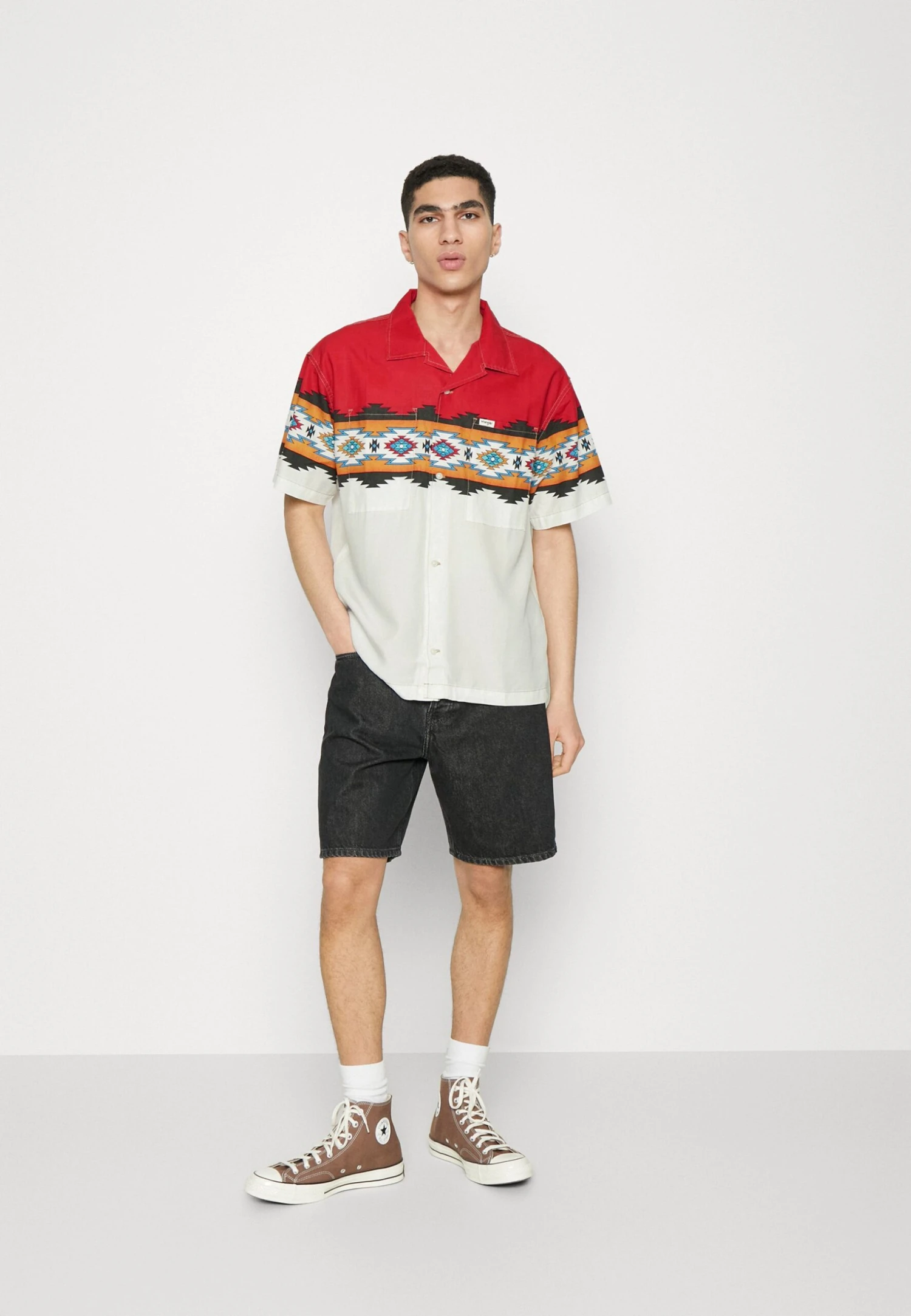 Wrangler Resort - Camicia - Worn White 4 Wrangler Resort - Camicia - Worn White - immagine 2