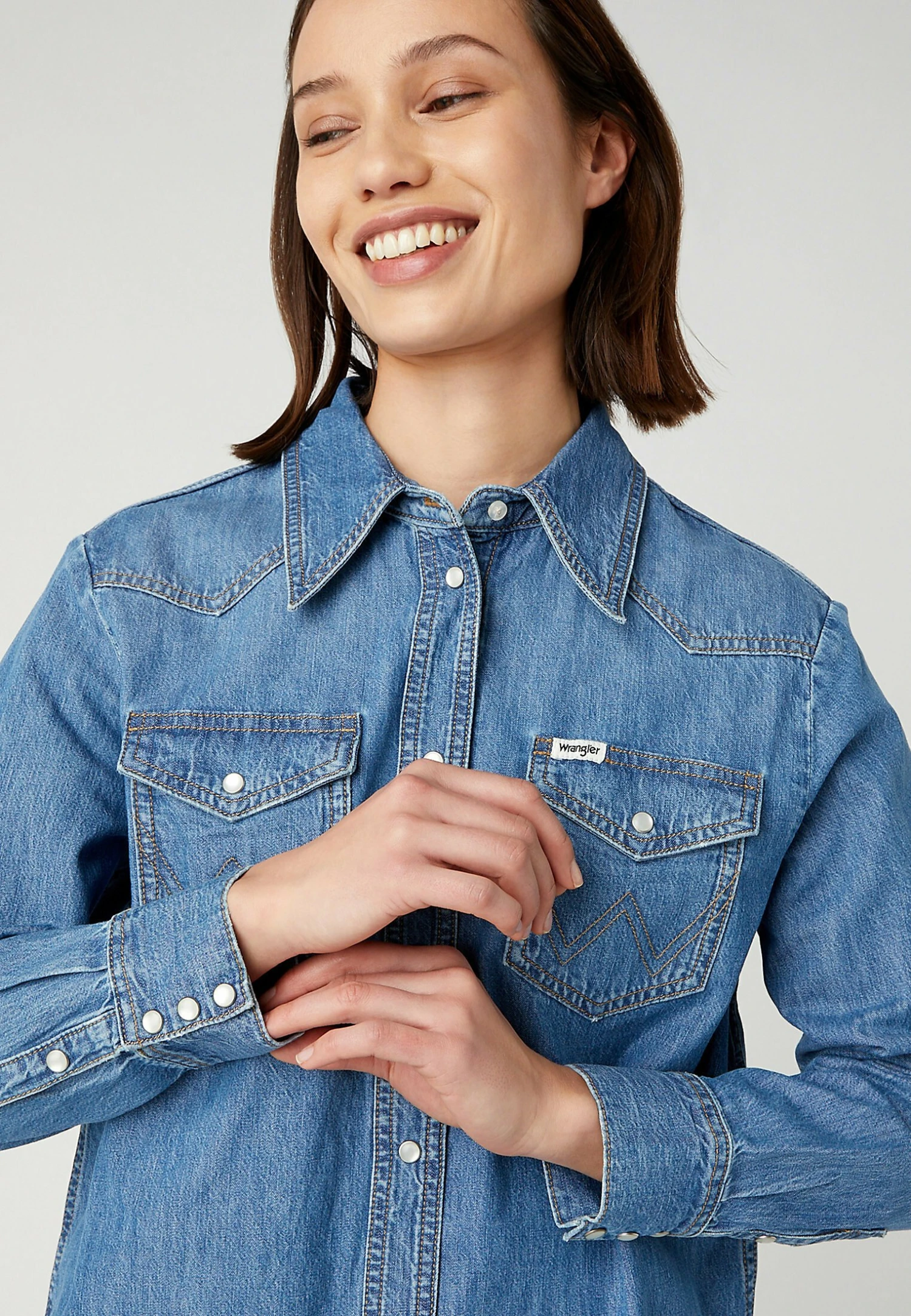 Wrangler Heritage CamiciaSmitten Kitten Donna Camicie E Bluse WR121E062-K11 6 Wrangler Heritage CamiciaSmitten Kitten Donna Camicie E Bluse WR121E062-K11 - immagine 4