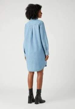 Wrangler Vestito Di JeansScare Crow Donna Vestiti WR121C01O-C11 9 Wrangler Vestito Di JeansScare Crow Donna Vestiti WR121C01O-C11 -Wrangler aea11e47746d4a5bb37da4cee5b9f5dd