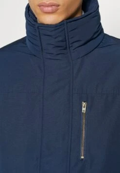 Wrangler Bodyguard JacketGiacca InvernaleNavy Uomo Giacche WR122T04G-K11 -Wrangler b1ff8e038dbb4bd1a3afe50f63437115