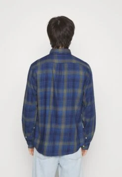 Wrangler Button Down CamiciaDark Indigo Uomo Camicie WR122D09F-K14 -Wrangler c6c6f7df49504058899df8e118ac9a38