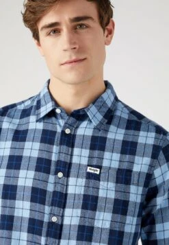 Wrangler 1 PocketCamiciaCerulean Blue Uomo Camicie WR122D0B4-K11 -Wrangler c6f368d0fe2843d0a4b23c7e6437cb9e