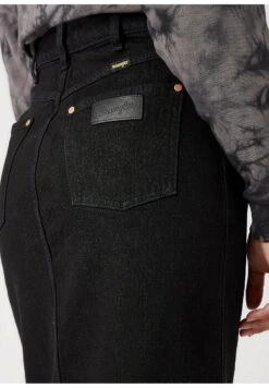 Wrangler Mom- Gonna A Campana - Prudence 11 Wrangler Mom- Gonna A Campana - Prudence -Wrangler c72dd4a56ade41a88367d8b406200427