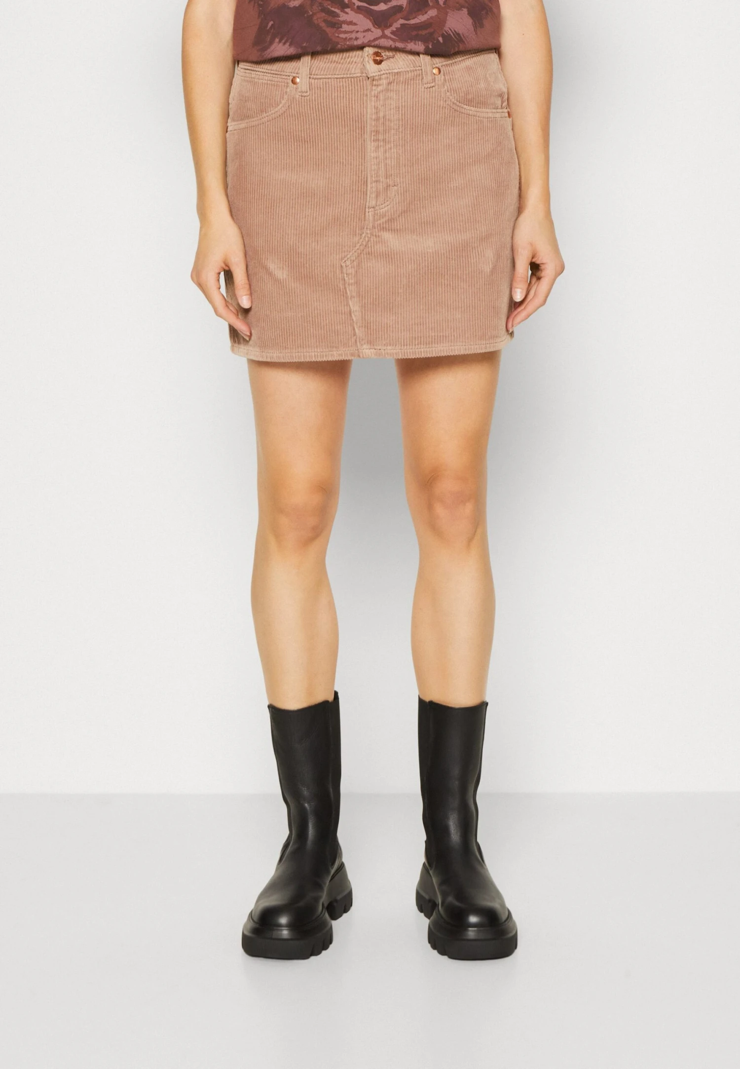 Wrangler Heritage SkirtMinigonnaMountain Donna Gonne WR121B01T-B11 3 Wrangler Heritage SkirtMinigonnaMountain Donna Gonne WR121B01T-B11