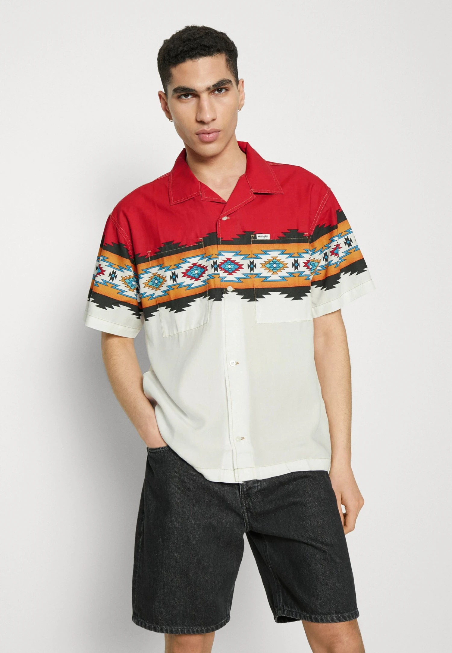 Wrangler Resort - Camicia - Worn White 6 Wrangler Resort - Camicia - Worn White - immagine 4