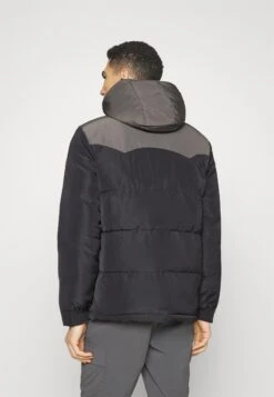 Wrangler Puffer JacketGiacca InvernaleBlack Uomo Giacche WR122T04E-Q11 10 Wrangler Puffer JacketGiacca InvernaleBlack Uomo Giacche WR122T04E-Q11 -Wrangler e437ea0b1943442dbd17e6cf3a2c8bf7