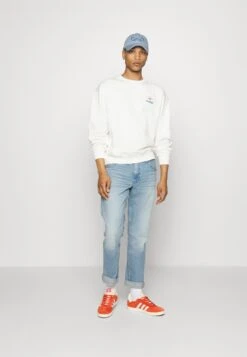 Wrangler Greensboro - Jeans A Sigaretta - Cassidy -Wrangler e5215e0a84724aacab317b430a92753a