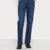 Wrangler GreensboroJeans A SigarettaThe Bullseye Uomo Jeans WR122G087-K21 -Wrangler edbe240f536b4471a75dad2778ab82ef