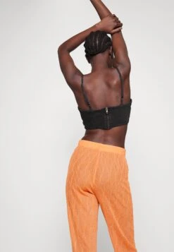 Wrangler Bandana - Top - Blackopedia -Wrangler fba0e517fa074c71bcffb90e5b3ed037